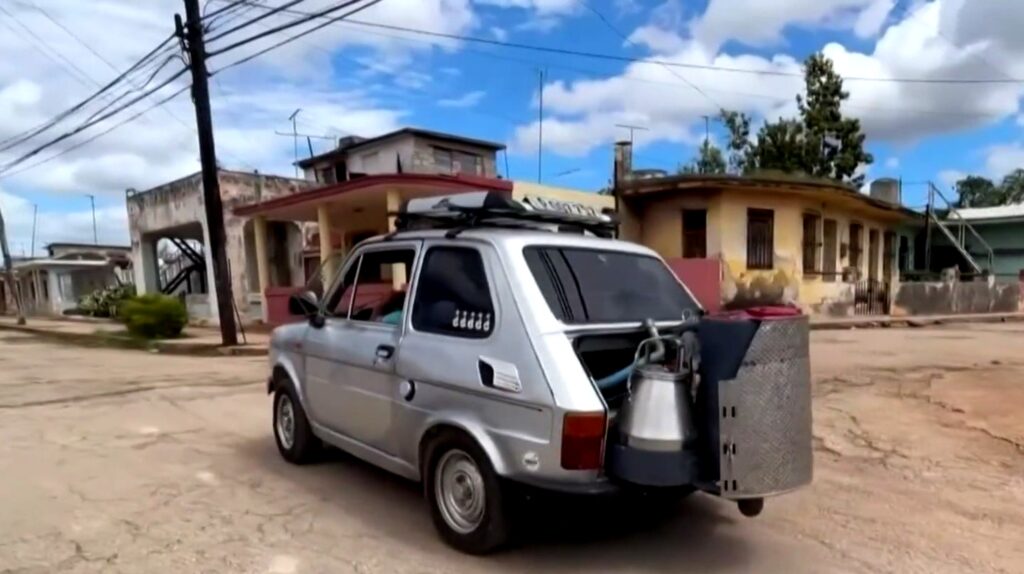 mecanico-cubano-hizo-carro-funcionar-carbon
